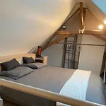 Nyaraló De Charme Au Coeur De La Foret *