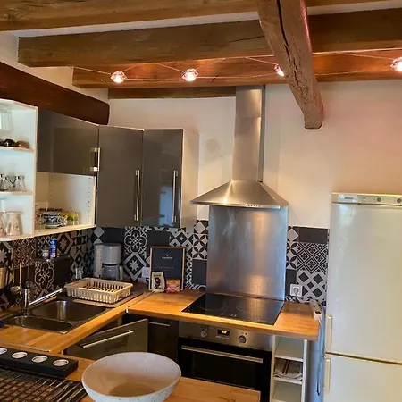 De Charme Au Coeur De La Forêt